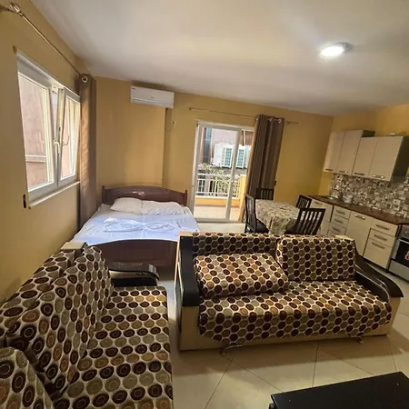 Tony 호텔 Shëngjin